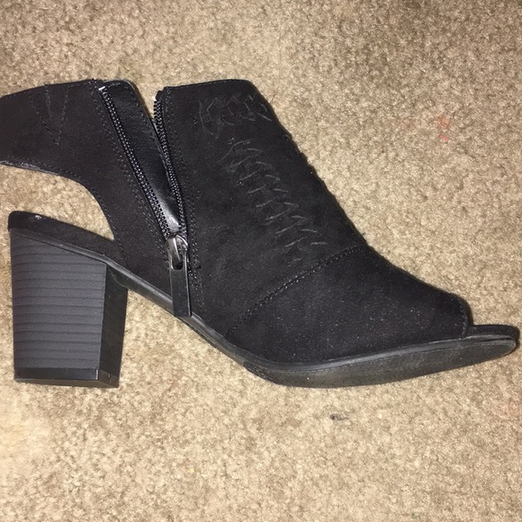 Wedges - Picture 2 of 2